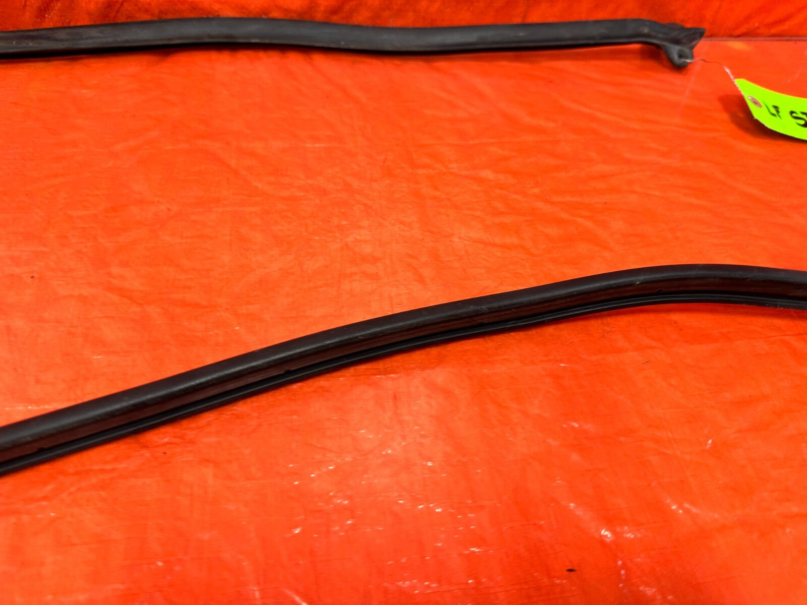 02 10 LEXUS SC430   DRIVER LEFT FRONT   DOOR WEATHER STRIP   OEM FACTORY OE #2888