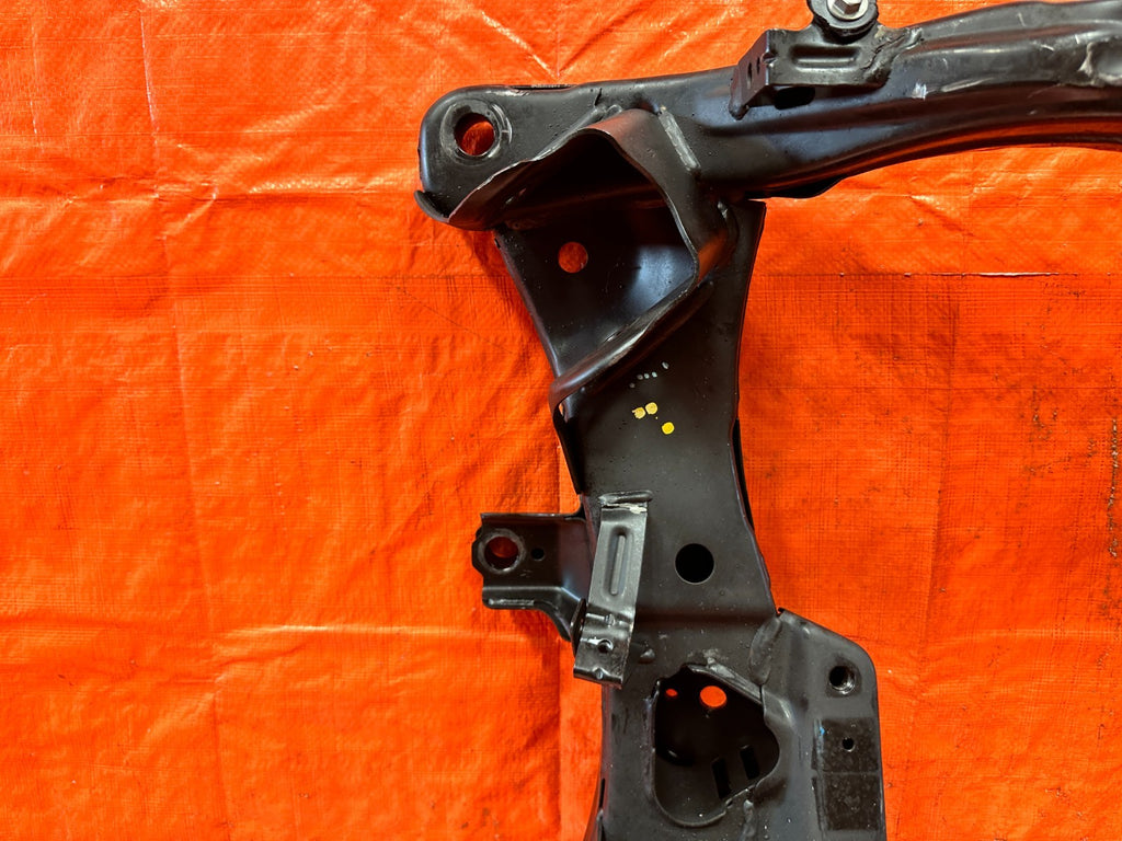 HYUNDAI GENESIS COUPE FRONT SUBFRAME CROSSMEMBER SUB FRAME ENGINE CRADLE  32518