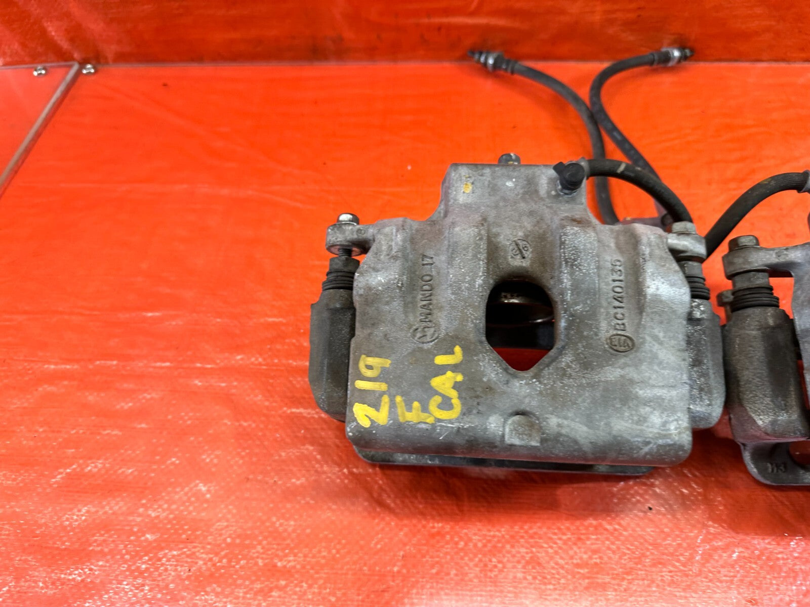 10 16 HYUNDAI GENESIS COUPE   NON BREMBO   FRONT BRAKE CALIPERS LEFT RIGHT #2196