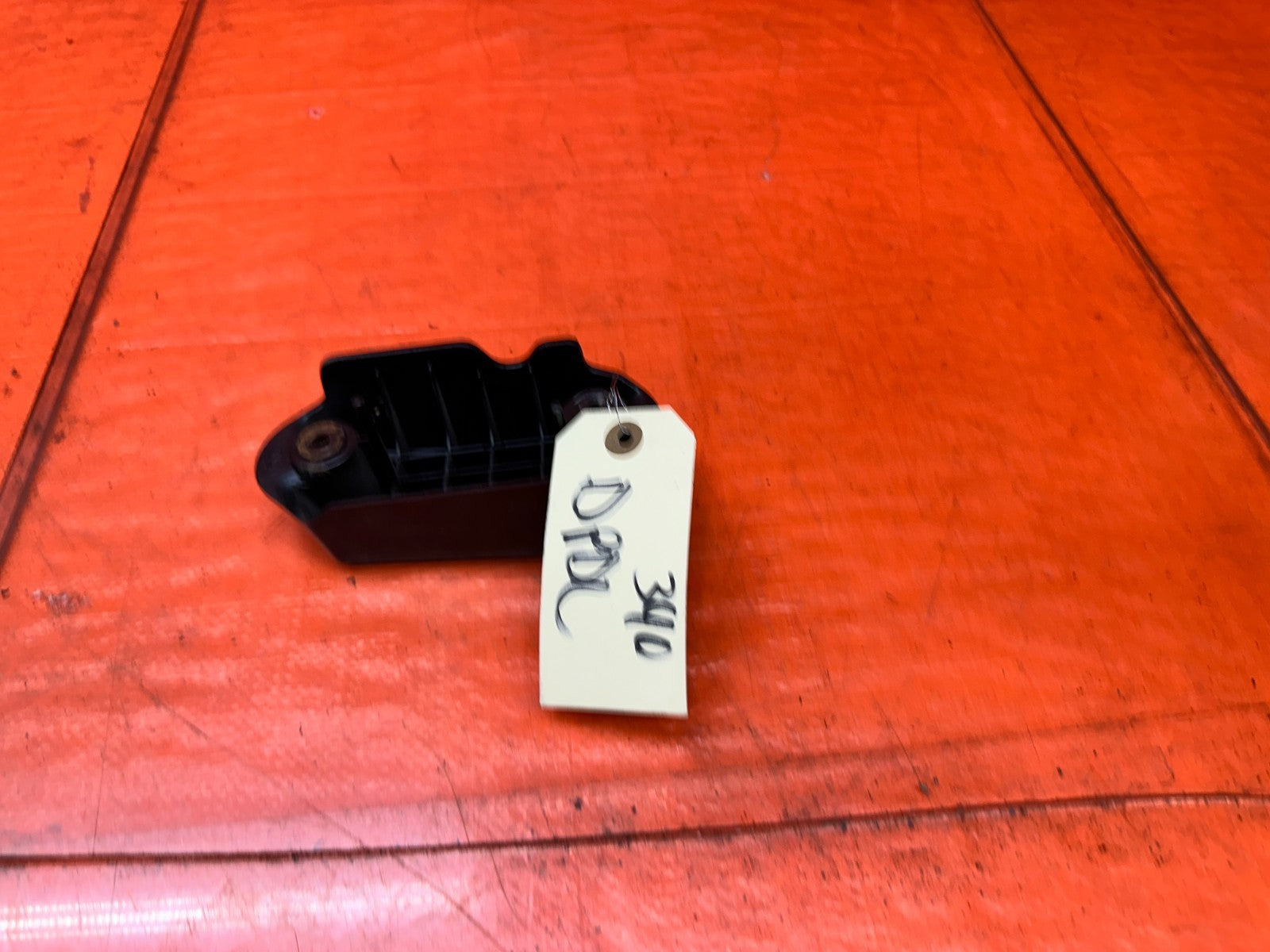 94-01 ACURA INTEGRA DRIVER LEFT FOOT REST DEAD PEDAL TRIM OEM #34010