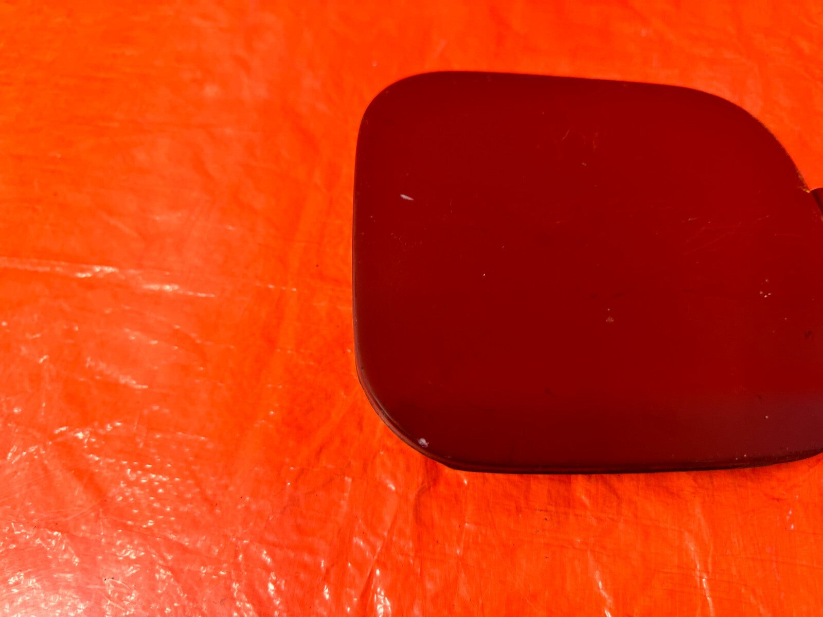 96 00 HONDA CIVIC COUPE   GASOLINE GAS FUEL LID FLAP COVER LID   RED OEM #2842