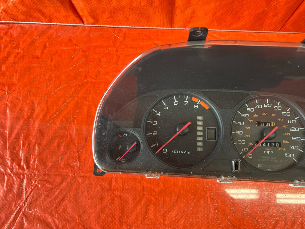 97 01 HONDA PRELUDE   AUTOMATIC   INSTRUMENT GAUGE CLUSTER SPEEDOMETER OEM #1365