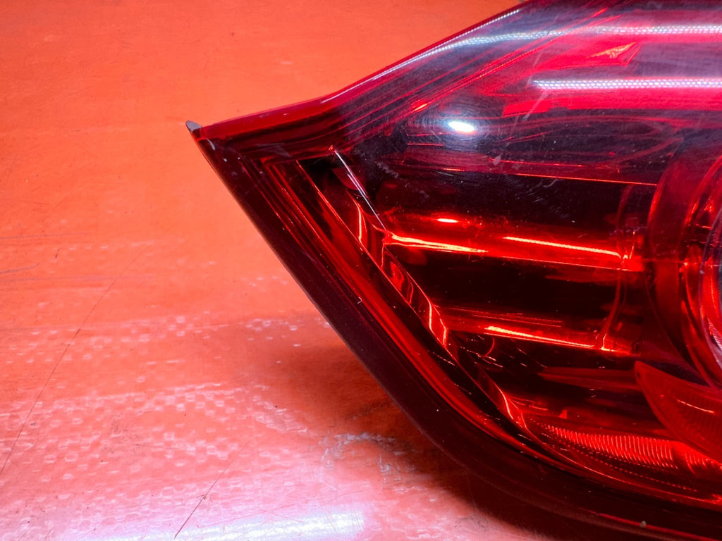 14 17 INFINITI Q50 RIGHT PASSENGER SIDE INNER TAIL LIGHT OEM FACTORY #3164