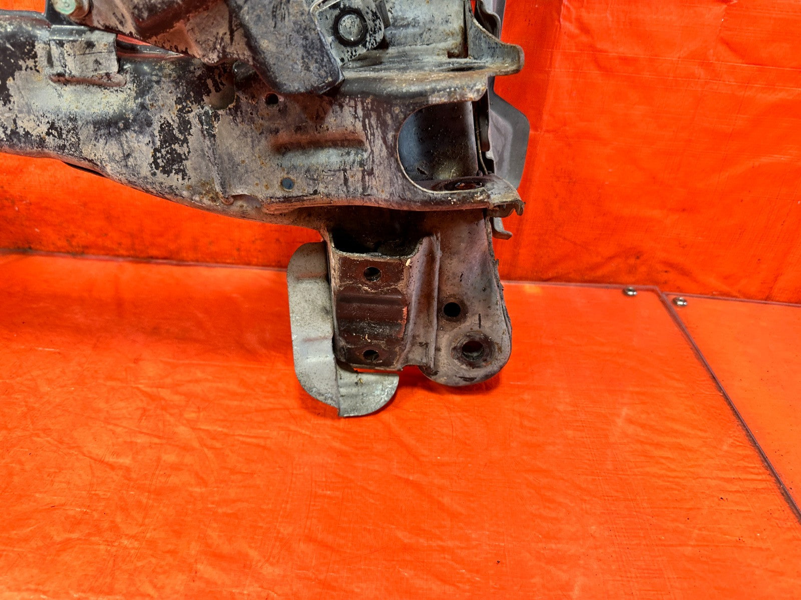 13 16 HYUNDAI GENESIS COUPE FRONT SUBFRAME CROSSMEMBER K FRAME ENGINE CRADLE OEM5