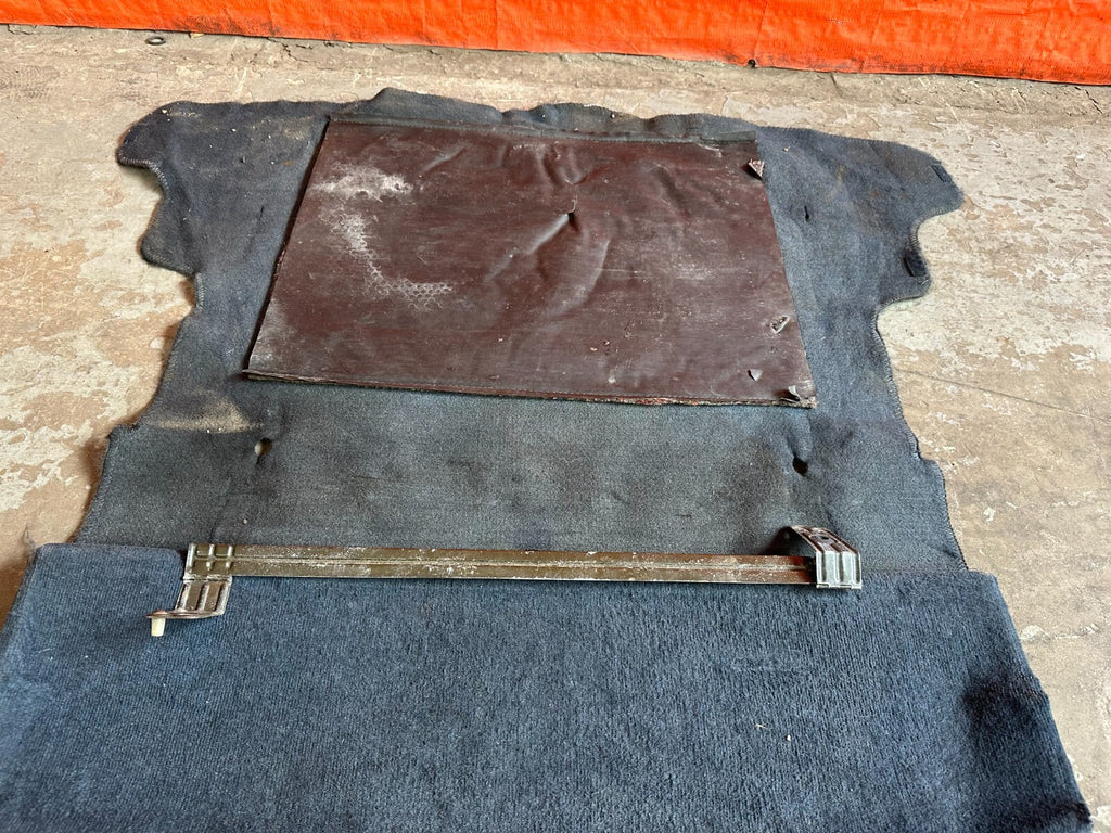 88 89 HONDA CRX DX   TRUNK CARPET W/ TAIL GATE LINER REAR CARPET TRIM   OEM #24316