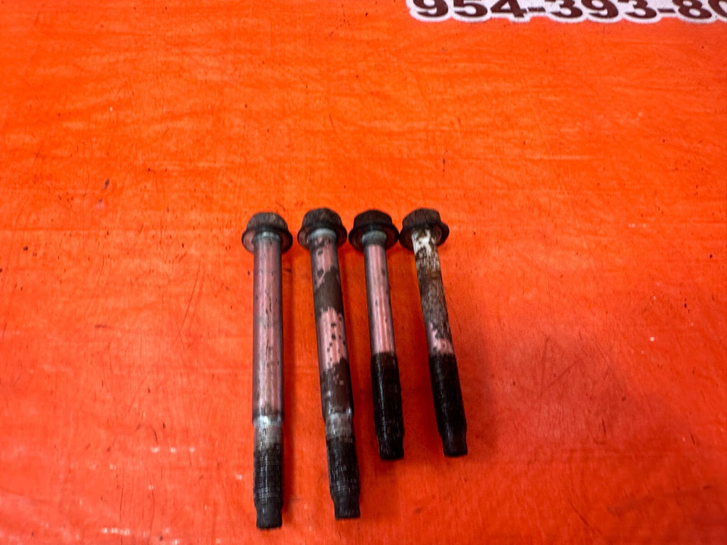 06 11 HONDA CIVIC 1.8L   R18A1 AC COMPRESSOR BOLT SET BOLTS HARDWARE   OEM 2606