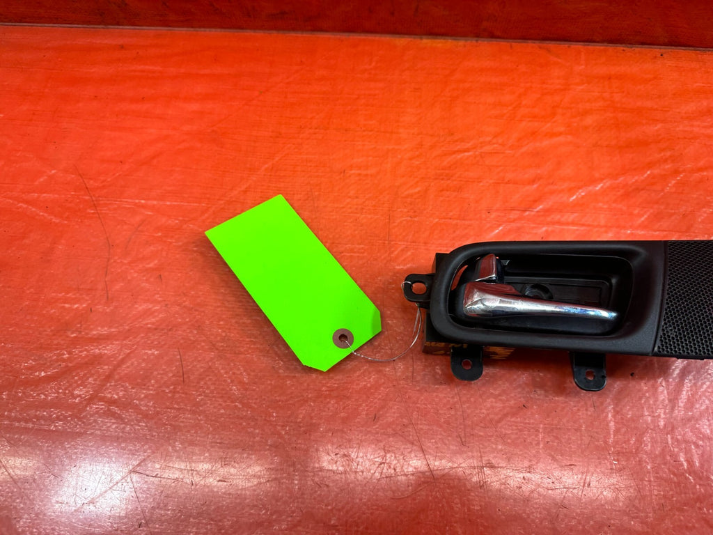 09 13 INFINITI G37 SEDAN DRIVER LEFT FRONT INTERIOR DOOR HANDLE   OEM #2383