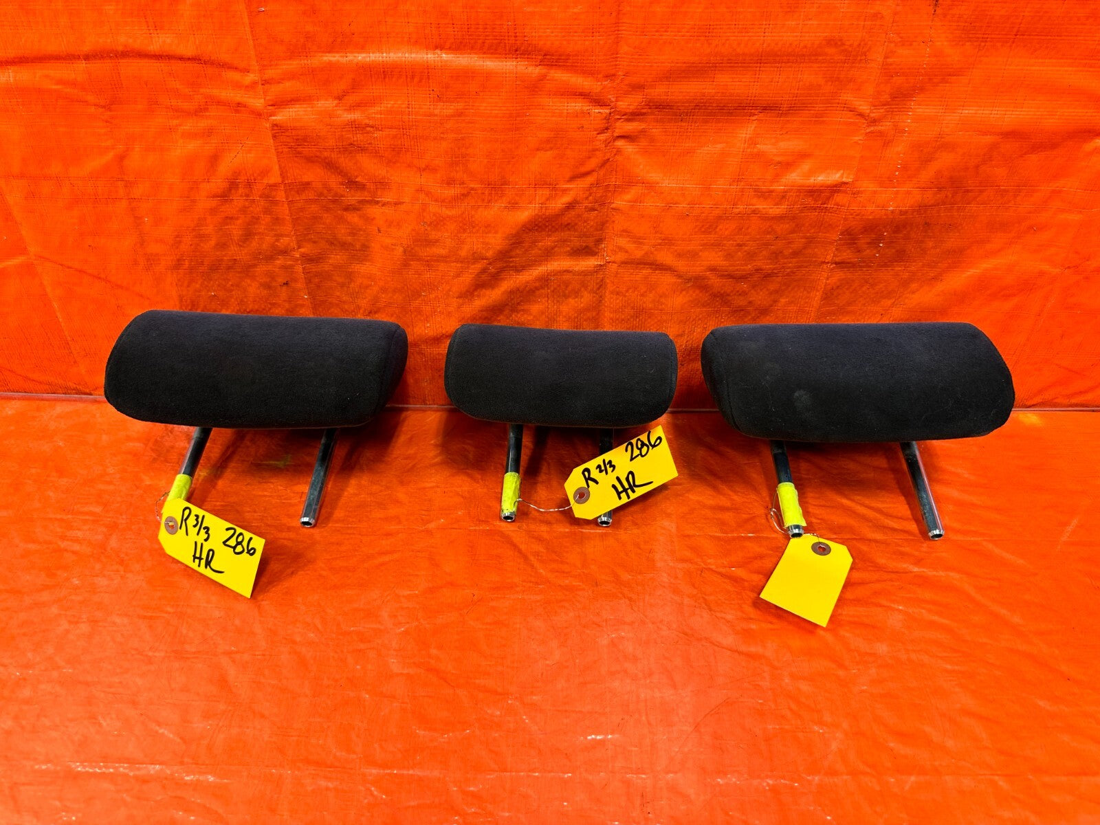 06 11 HONDA CIVIC 2D COUPE SI   REAR SEAT HEAD REST SET LEFT AND RIGHT OEM 2860
