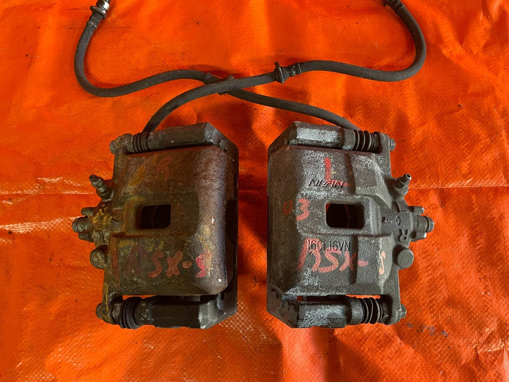 02 06 ACURA RSX TYPE S   FRONT BRAKE CALIPER SET CALIPERS LEFT AND RIGHT OEM #395