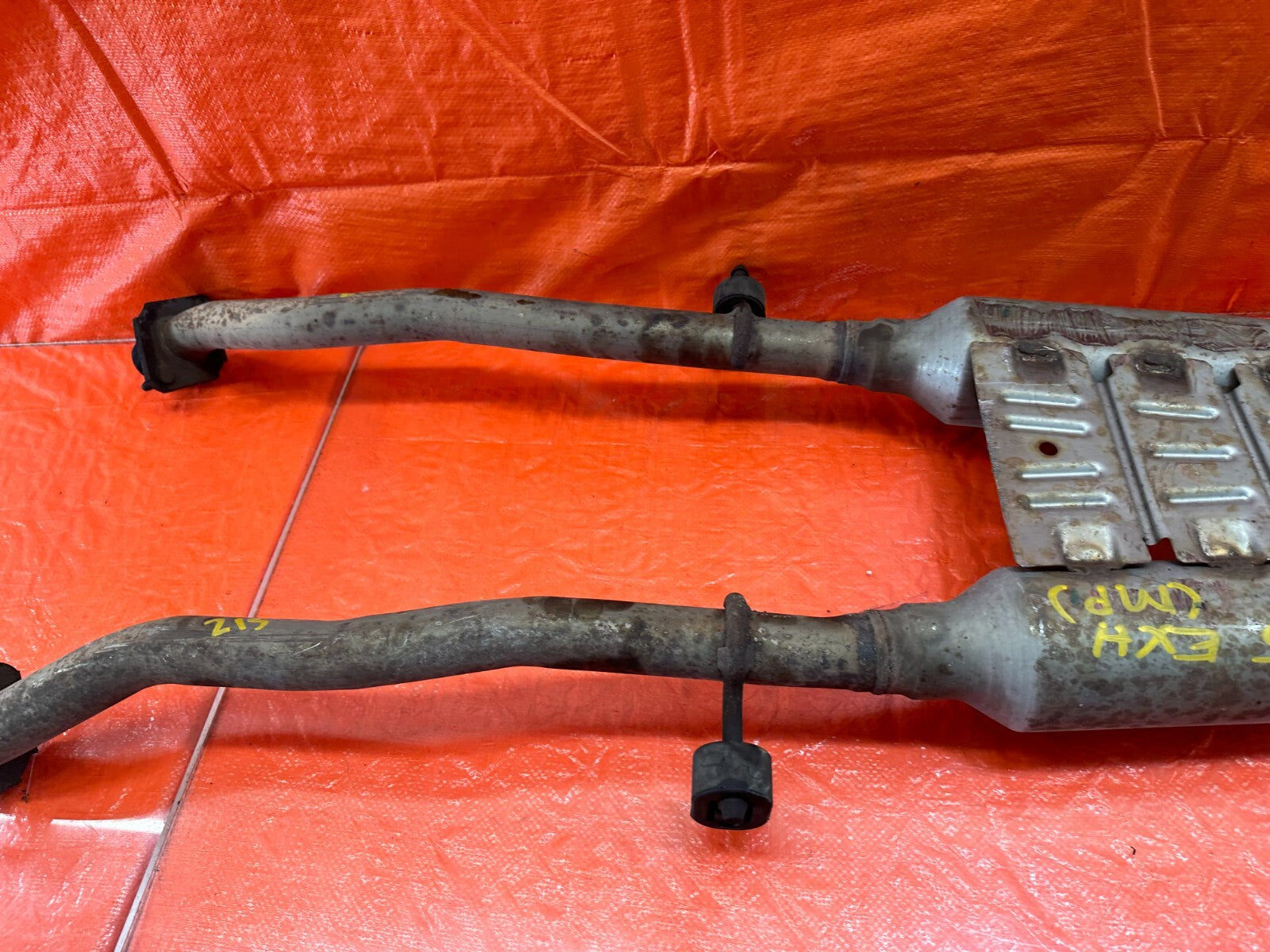 16 20 INFINITI Q50   RED SPORT 400 RWD   FACTORY DOWN PIPE MID PIPE   OEM #21517