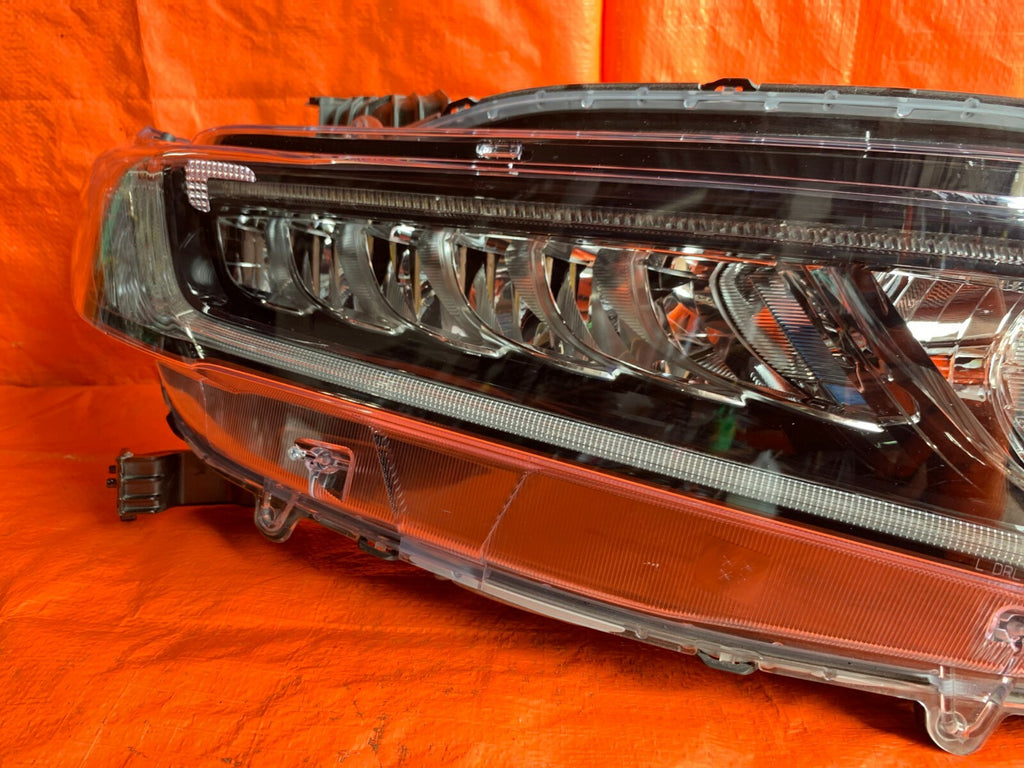 OEM 2018 2019 18 19 HONDA ACCORD PASSENGER RIGHT HEADLIGHT HEADLAMP W/ HALO HI3