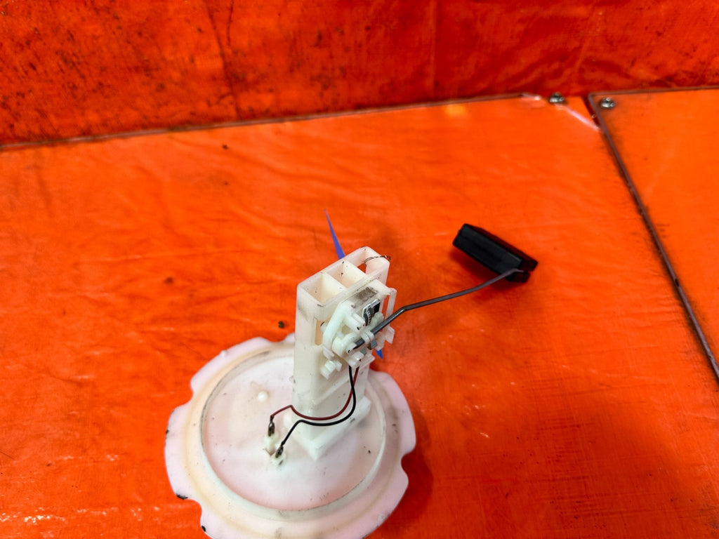 08 15 INFINITI G37 Q60 GAS TANK FUEL LEVEL SENSOR SENDER UNIT OEM #3296