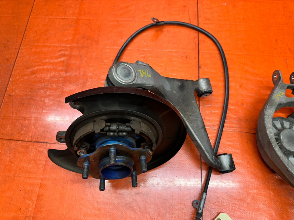 03-08 NISSAN 350Z LEFT REAR SPINDLE KNUCKLE HUB WITH CONTROL ARMS OEM #3467