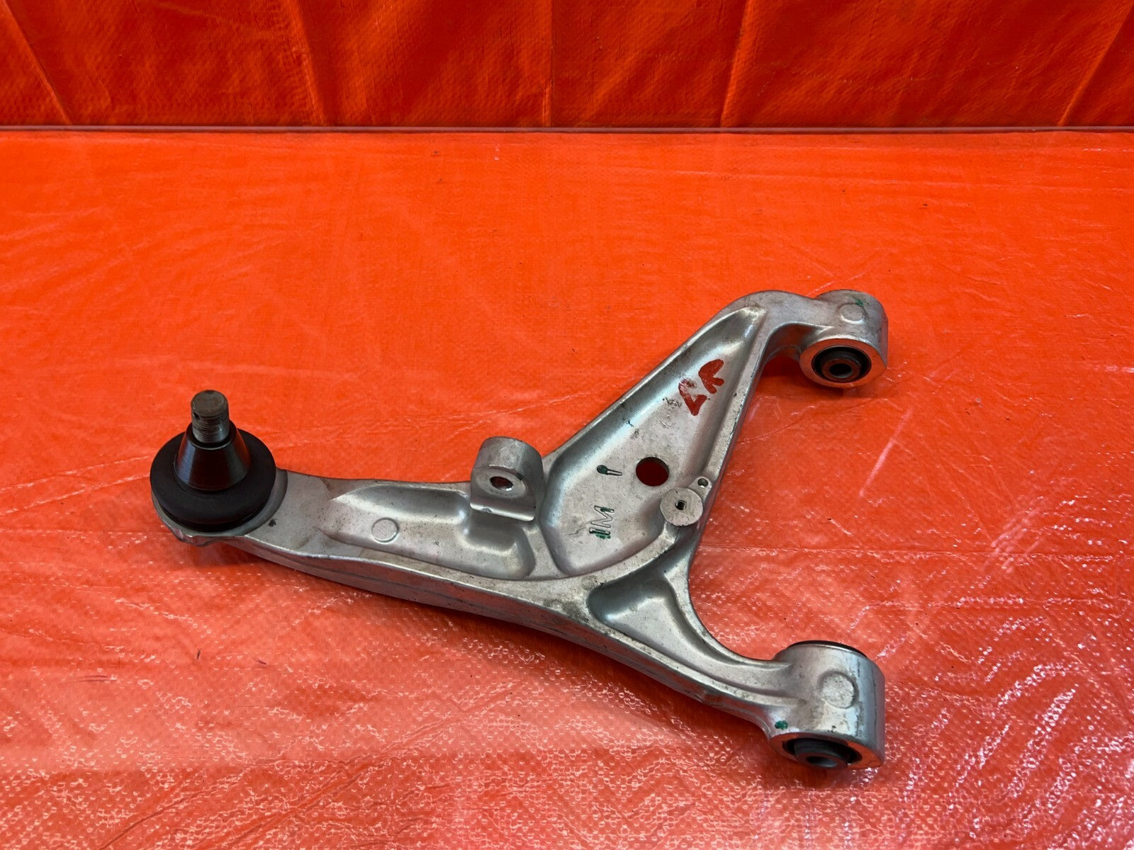 14 20 INFINITI Q50 Q60 Q70   DRIVER LEFT REAR   UPPER CONTROL ARM   OEM #1138