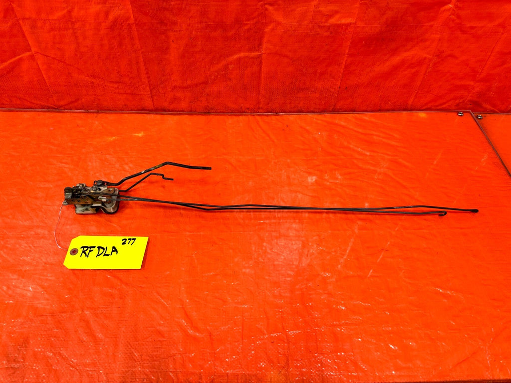 1989 89 HONDA CRX DX SI PASSENGER RIGHT   NON POWER   DOOR LOCK ACTUATOR OEM 2770