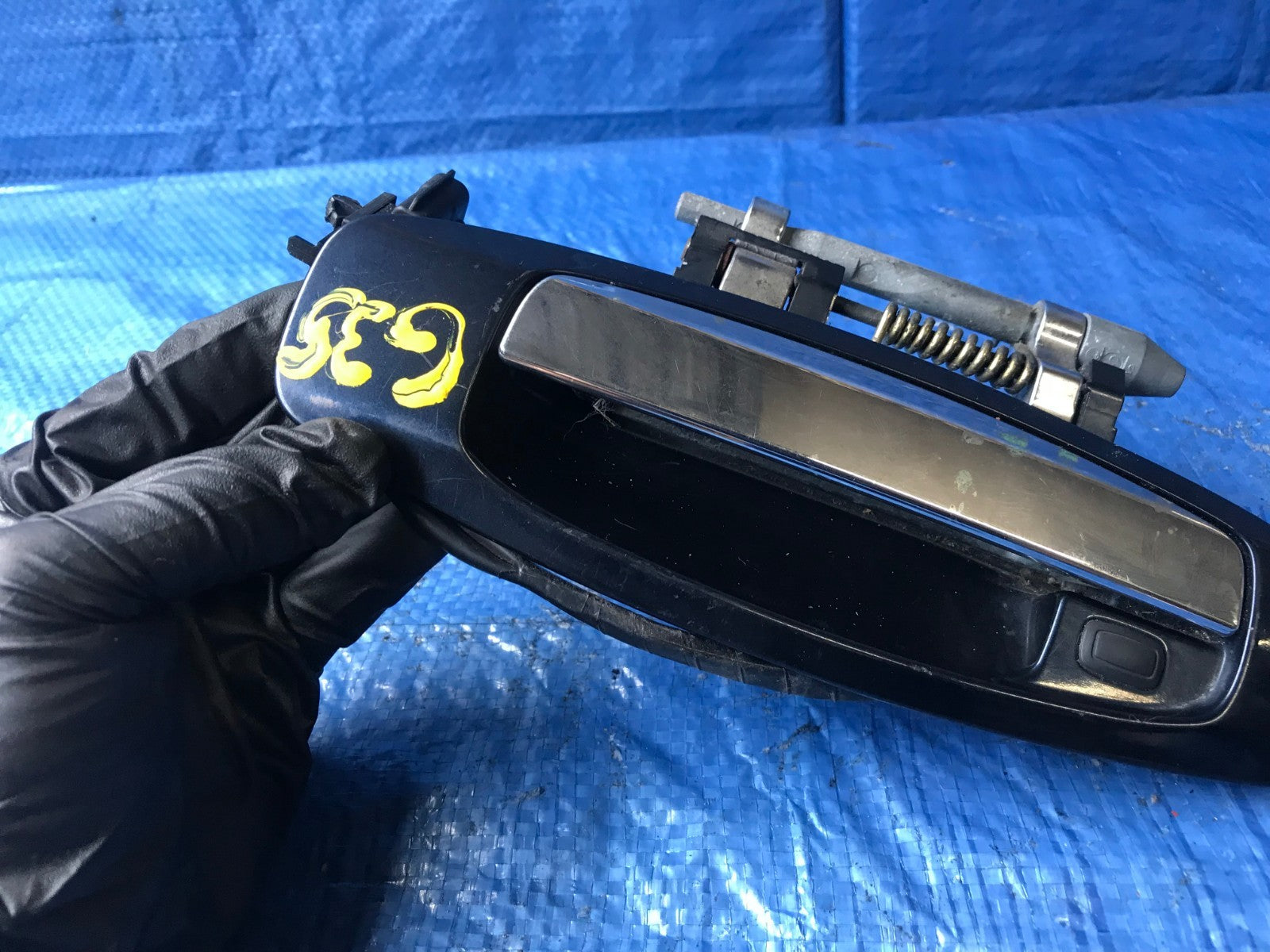 OEM 2003 2004 INFINITI G35 SEDAN   PASSENGER RIGHT FRONT DOOR HANDLE BLUE COLOR2