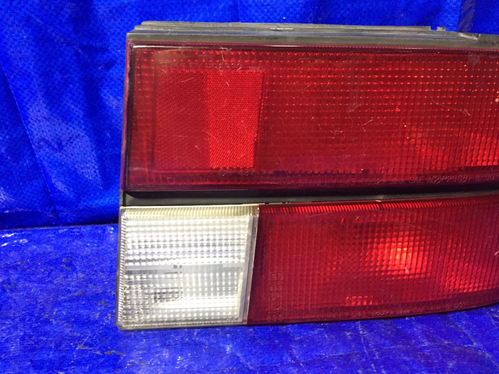 OEM 1983 1984 1985 MAZDA 626 PASSENGER RIGHT TAIL LIGHT PART # 043 6832R1
