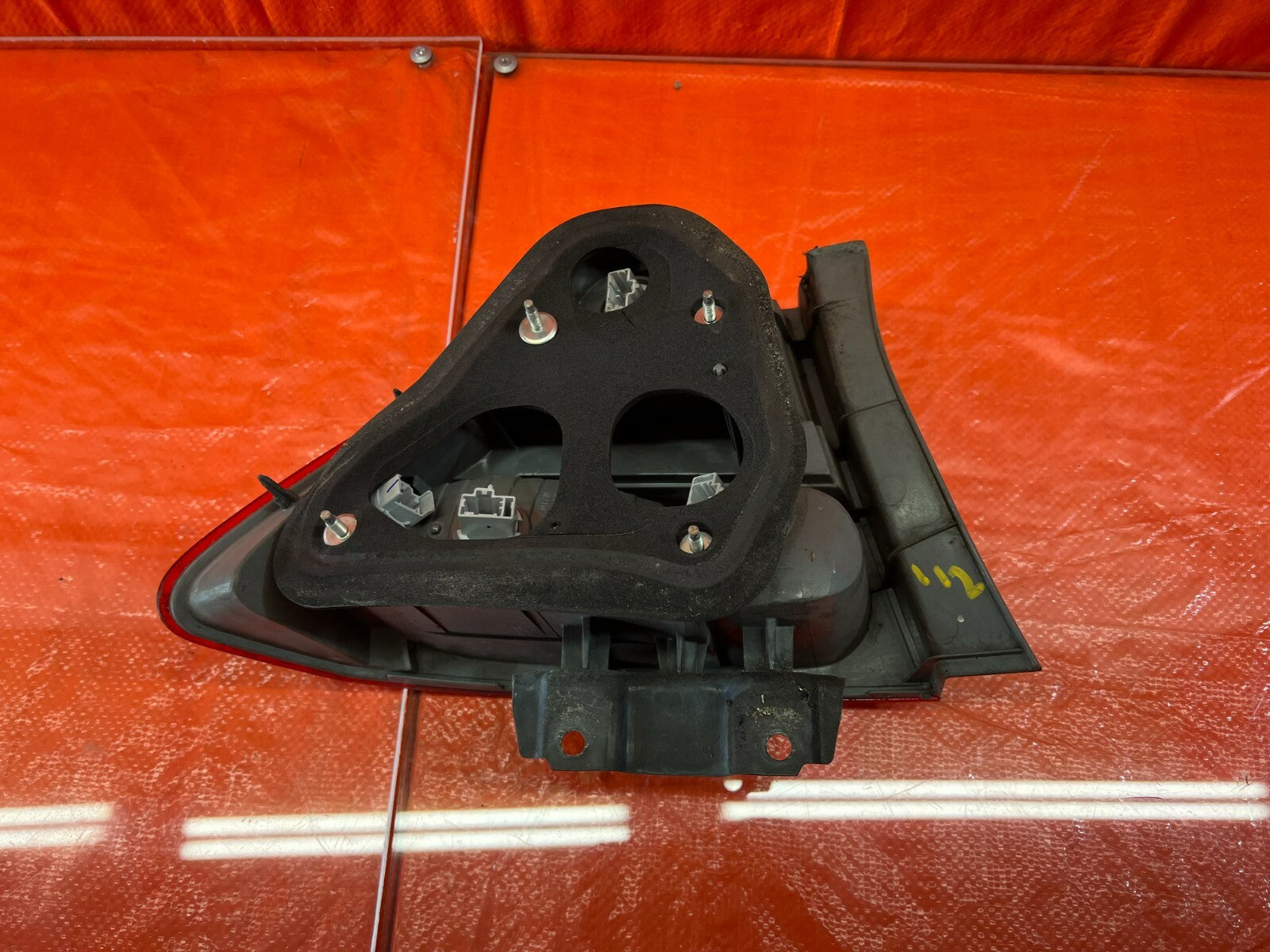 06 08 HONDA CIVIC   4 DOOR SEDAN PASSENGER RIGHT OUTER TAIL LIGHT LAMP OEM #1128