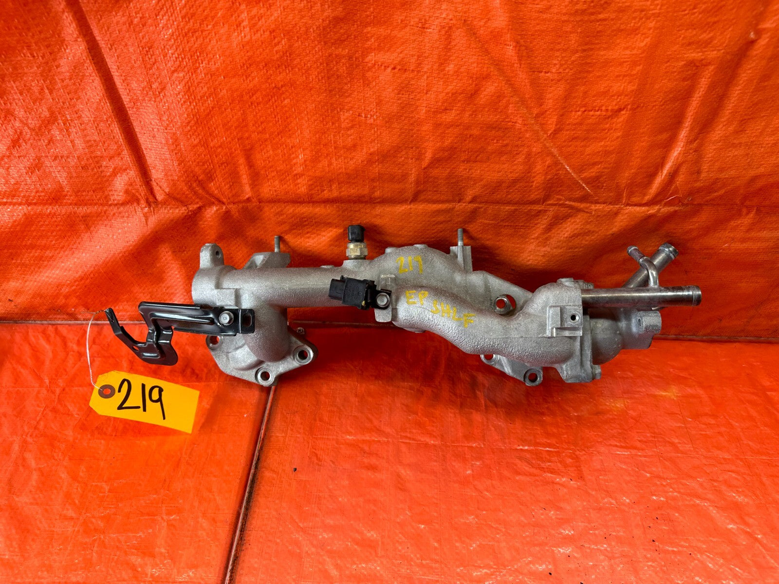 13 16 HYUNDAI GENESIS COUPE 3.8L   ALUMINUM COOLANT PIPE WATER PASSAGE   OEM 2190