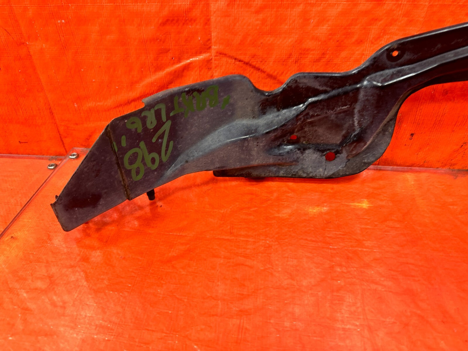 03 07 INFINITI G35 COUPE   BRACKET   OEM #2984