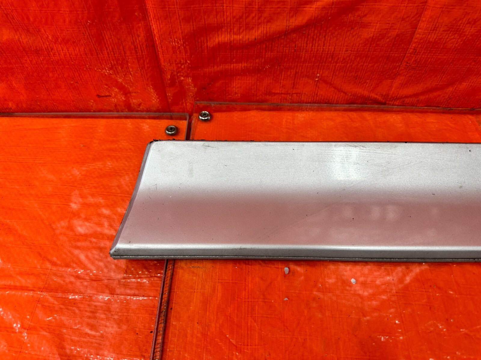 88 89 HONDA CRX   RIGHT   LOWER DOOR MOLDING TRIM INSERT LINER LINING OEM #2776