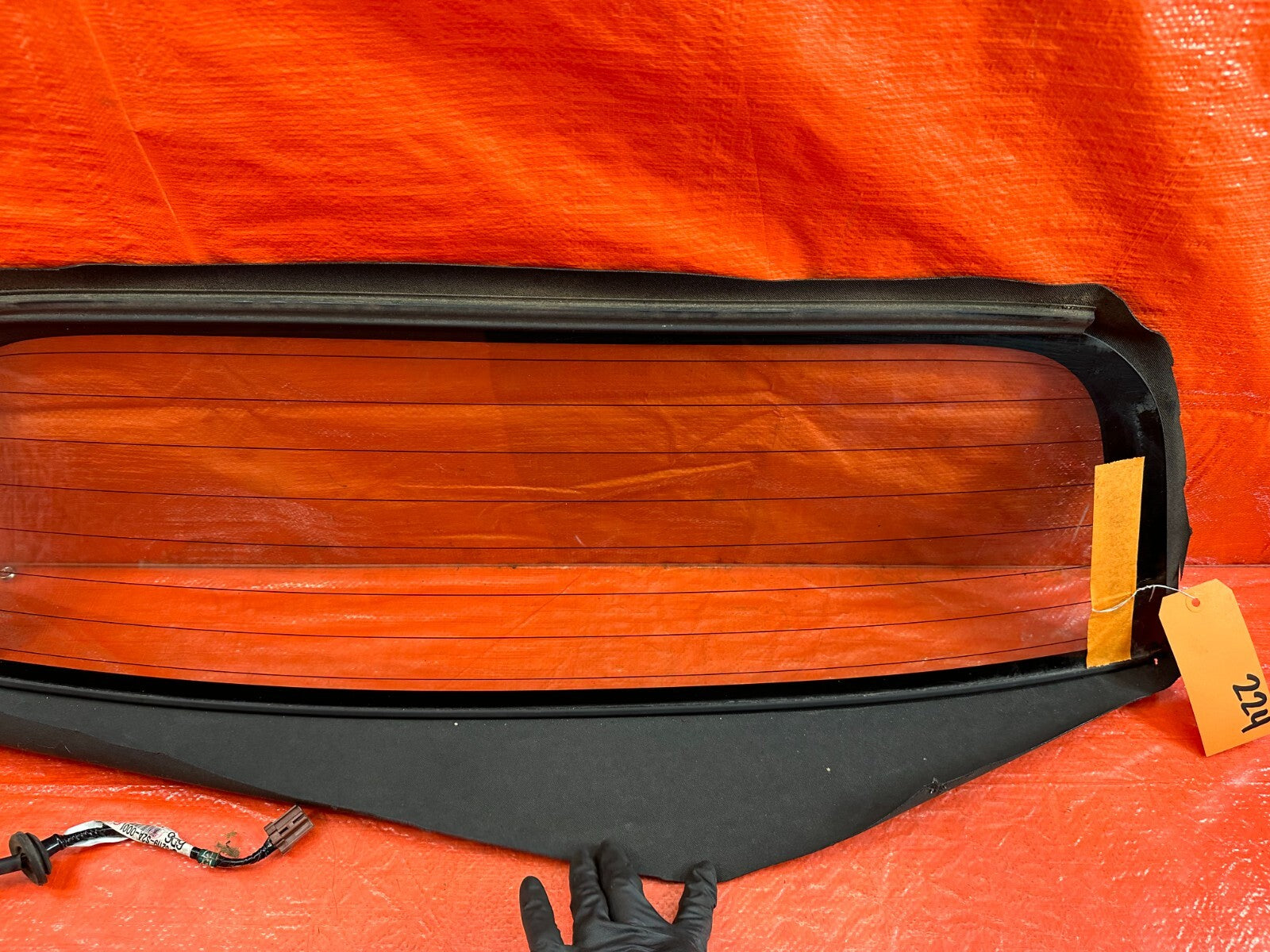 02 09 HONDA S2000   REAR SOFT TOP GLASS WINDOW W/ HONDA LOGO   OEM FACTORY #2243