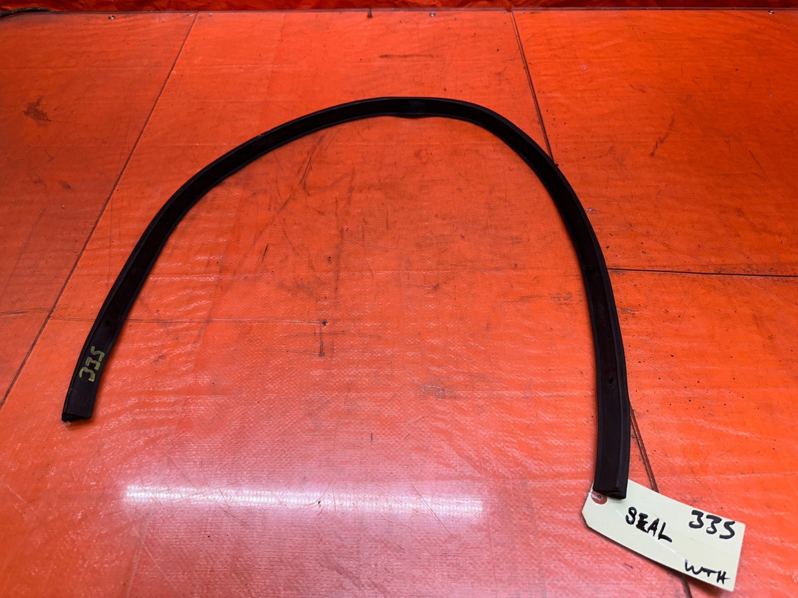 97 01 HONDA PRELUDE 2.2L DOOR SILL LOWER WEATHER STRIP RUBBER SEAL OEM #3360