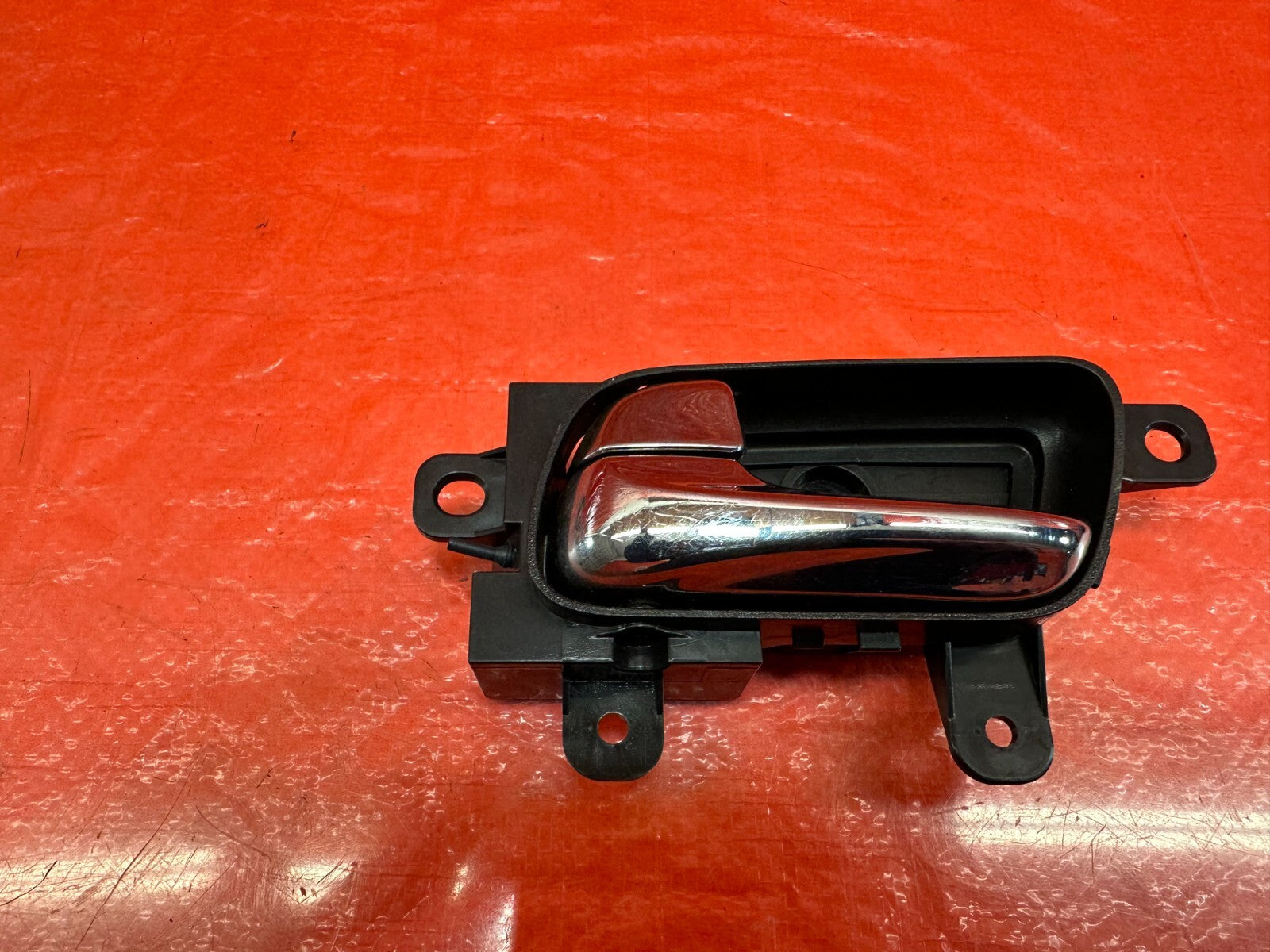 08 15 INFINITI G37 & Q60 COUPE DRIVER LEFT INTERIOR DOOR HANDLE W/ TRIM OEM #1906