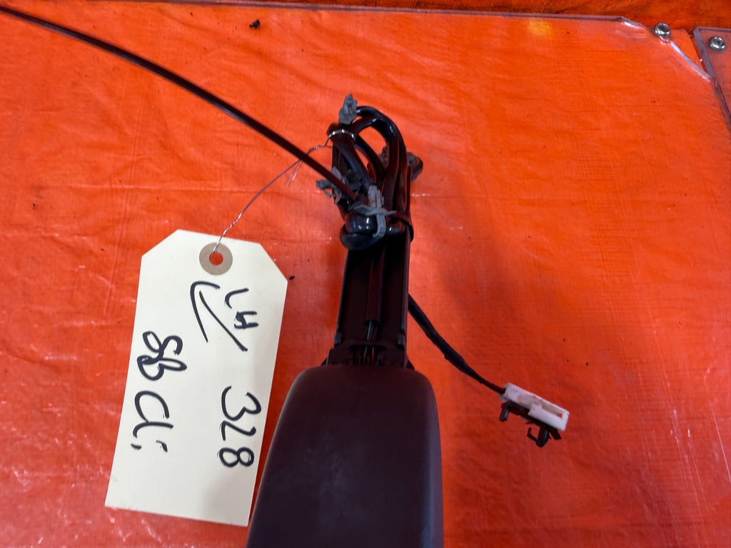 08 15 INFINITI G37 & Q60 2D COUPE   SEAT BELT BUCKLE CLIP   DRIVER LEFT OEM 3283