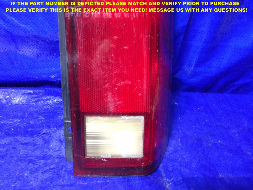 OEM 1985   2005 CHEVROLET CHEVY ASTROVAN PASSENGER RIGHT TAIL LIGHT 1