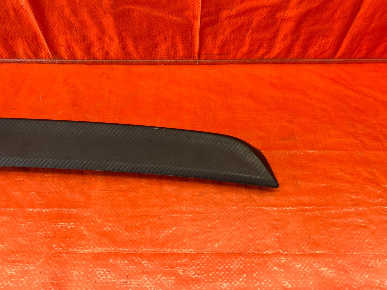 04 08 ACURA TL   REAR WING SPOILER DECK LID TRIM   OEM FACTORY #1374