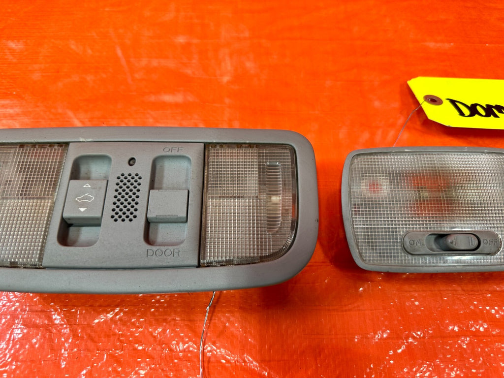 06 07 HONDA CIVIC   SI COUPE MODEL ONLY   DOME MAP READING LIGHT LAMP   OEM 2649