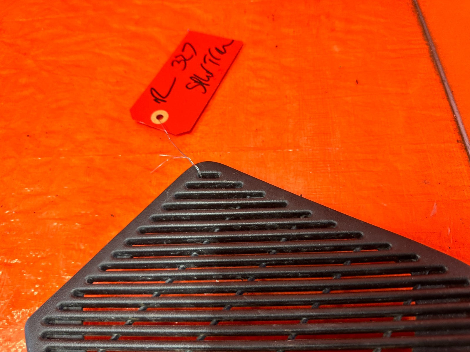 92 95 HONDA CIVIC COUPE & HATCH   RIGHT DOOR PANEL SPEAKER TRIM   OEM #3273