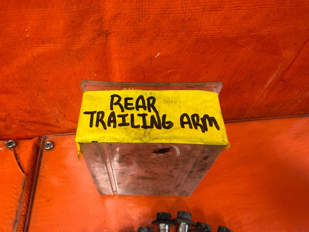 09 14 ACURA TSX   REAR LOWER CONTROL / TRAILING ARM TO CHASSIS BOLTS OEM #3216