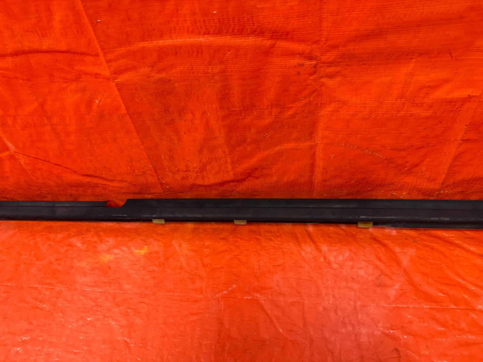 93 97 HONDA DEL SOL   DRIVER LEFT GLASS TRIM BELT MOLDING STRIP   OEM #2944