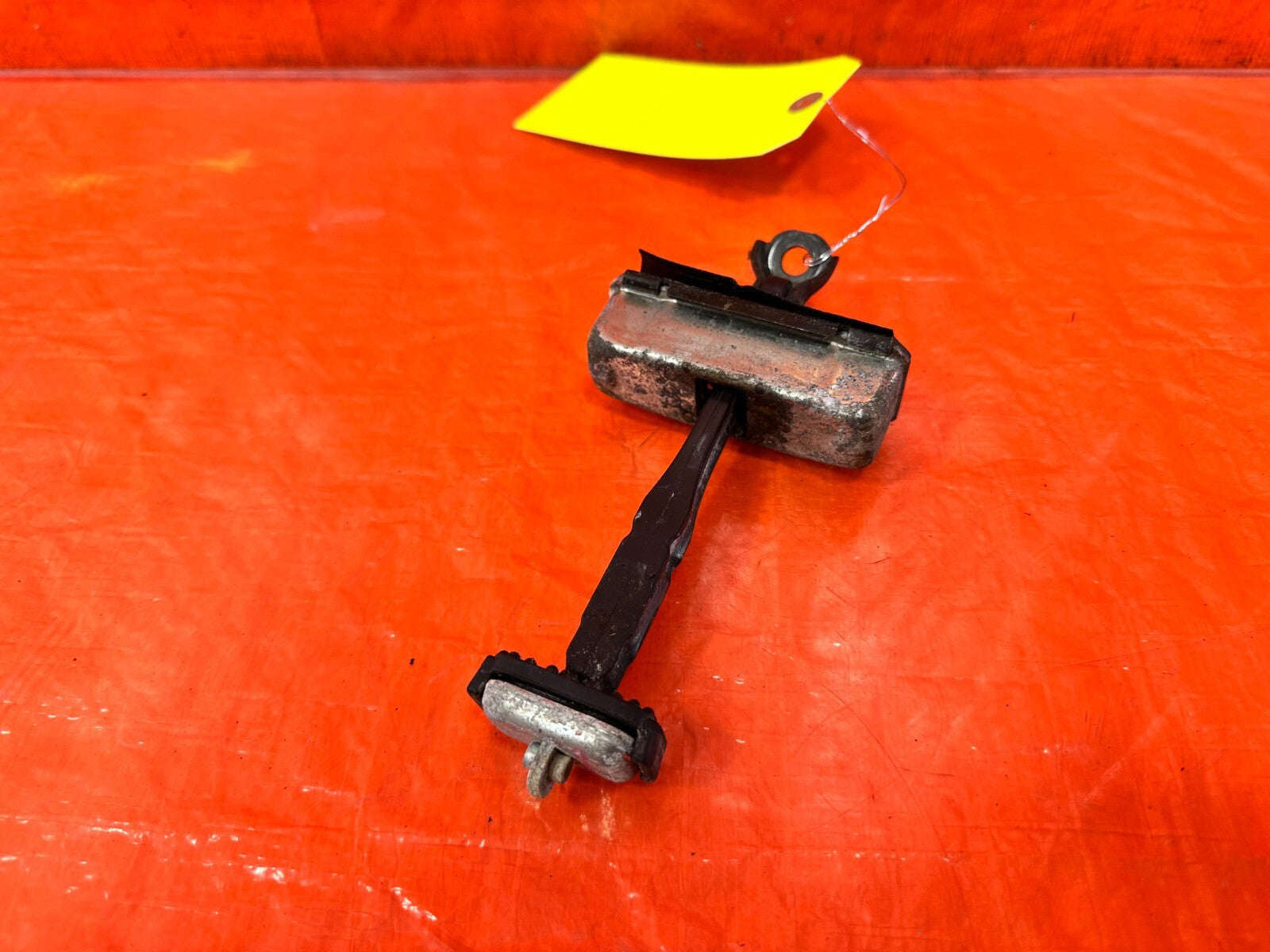 04 08 ACURA TSX   PASSENGER REAR DOOR CHECKER HINGE ARM STOPPER   OEM #2756
