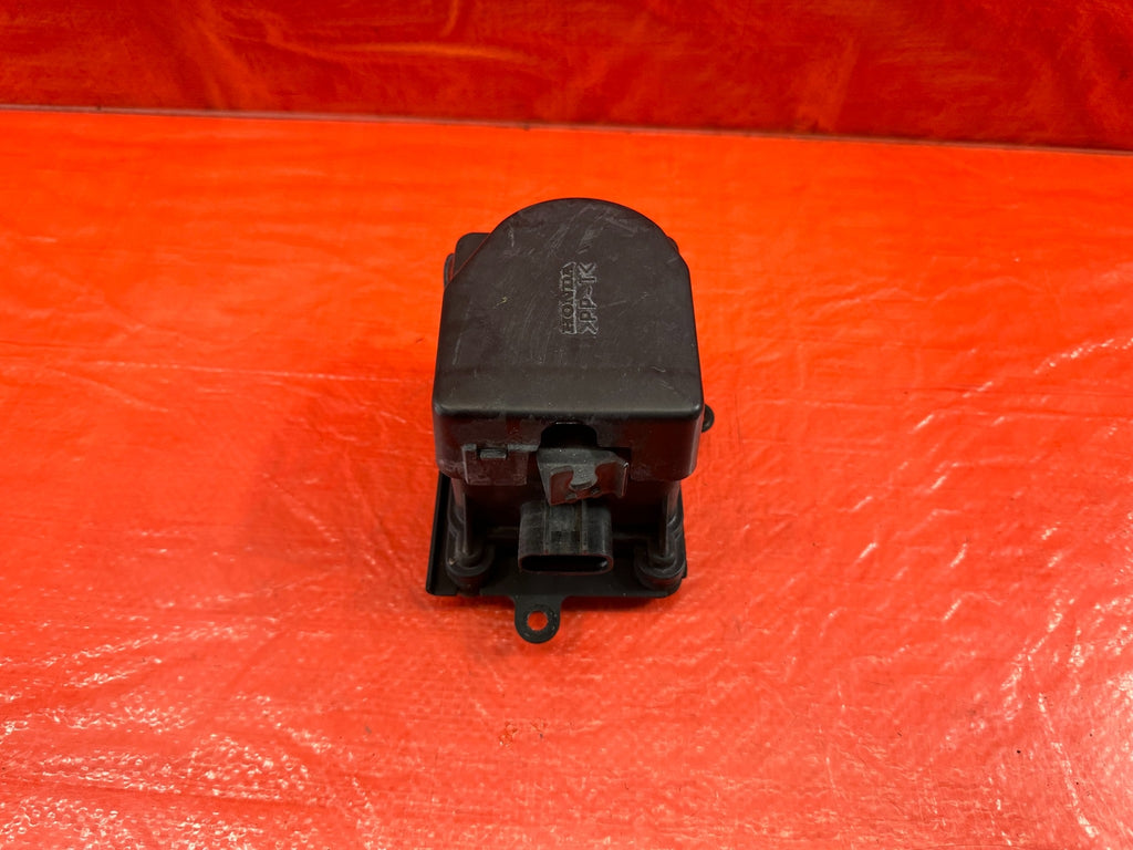 00 09 HONDA S2000   CRUISE CONTROL ACTUATOR ENGAGEMENT MOTOR   OEM FACTORY #1977