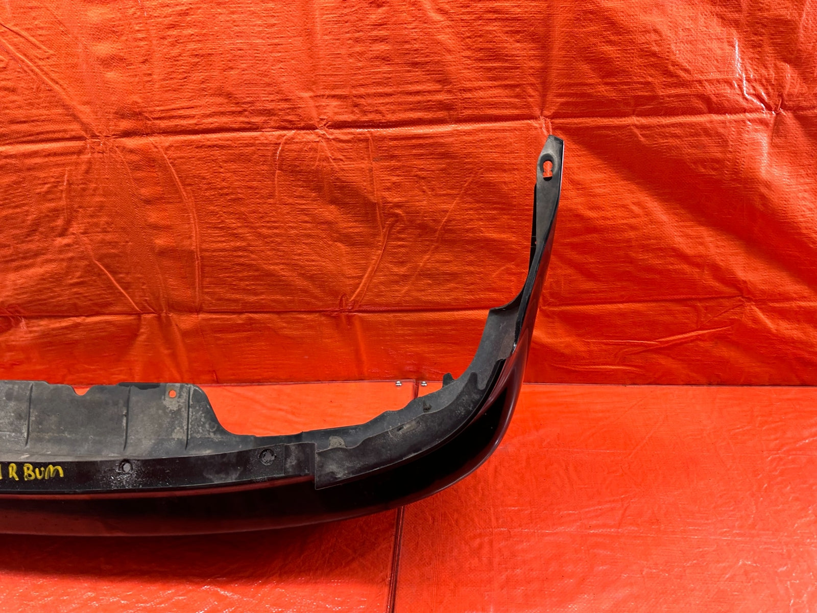 92 95 HONDA CIVIC HATCHBACK   REAR BUMPER COVER   GENUINE FACOTRY OEM   #19912