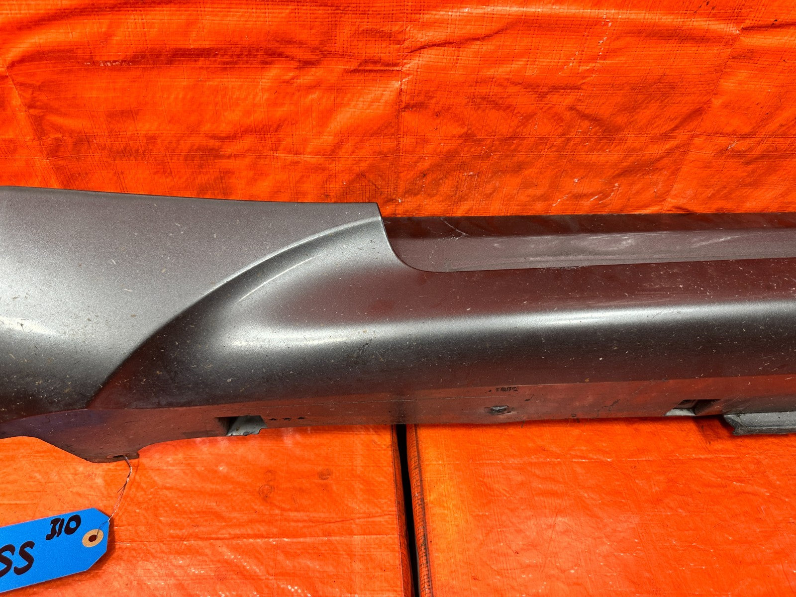 09 13 INFINITI G37 CONVERTIBLE   DRIVER LEFT SIDE SKIRT ROCKER MOLDING OEM #3102
