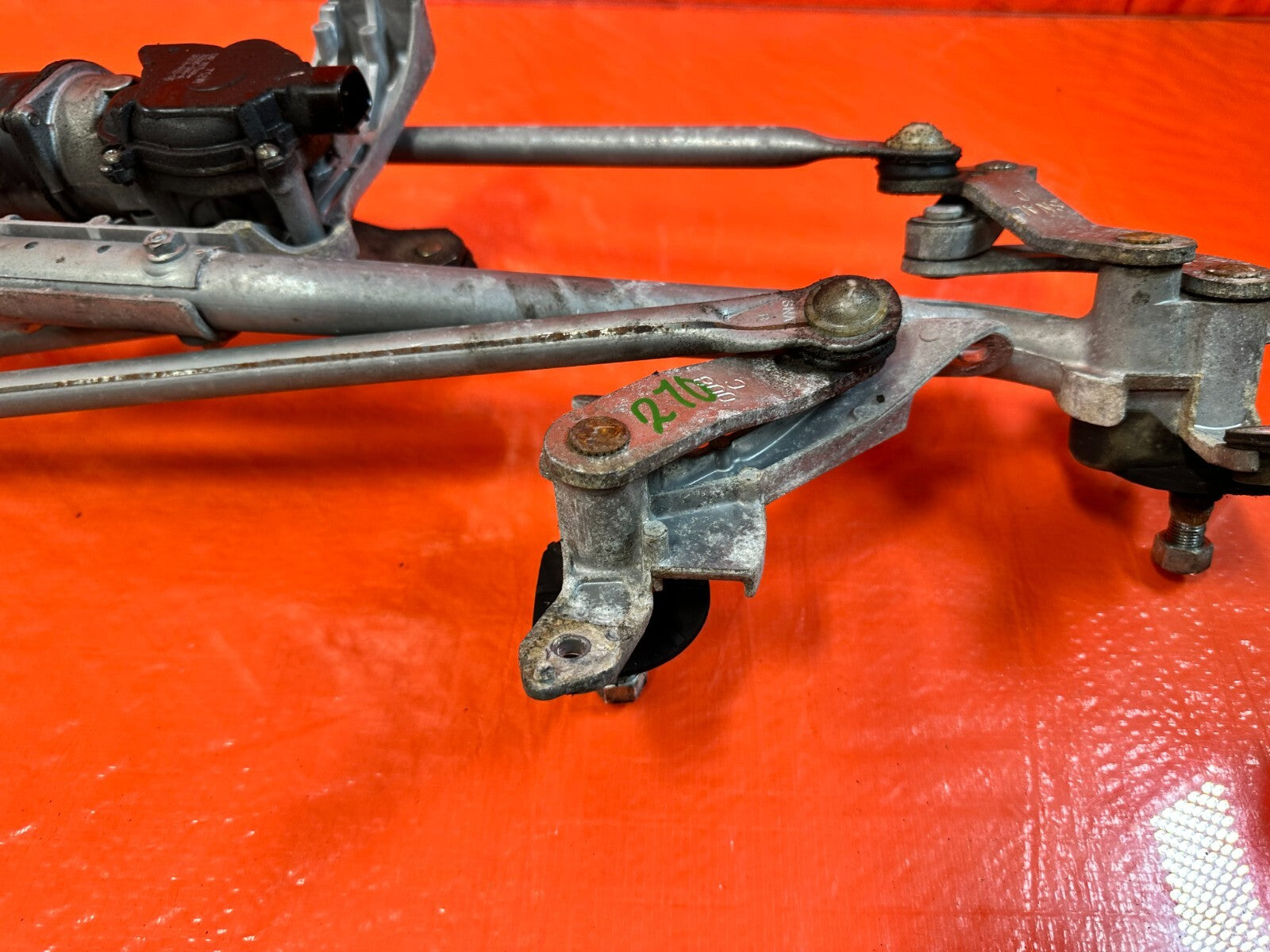 06 11 HONDA CIVIC SEDAN WINDSHIELD WIPER MOTOR W LINKAGE 100% COMPLETE OEM #2703