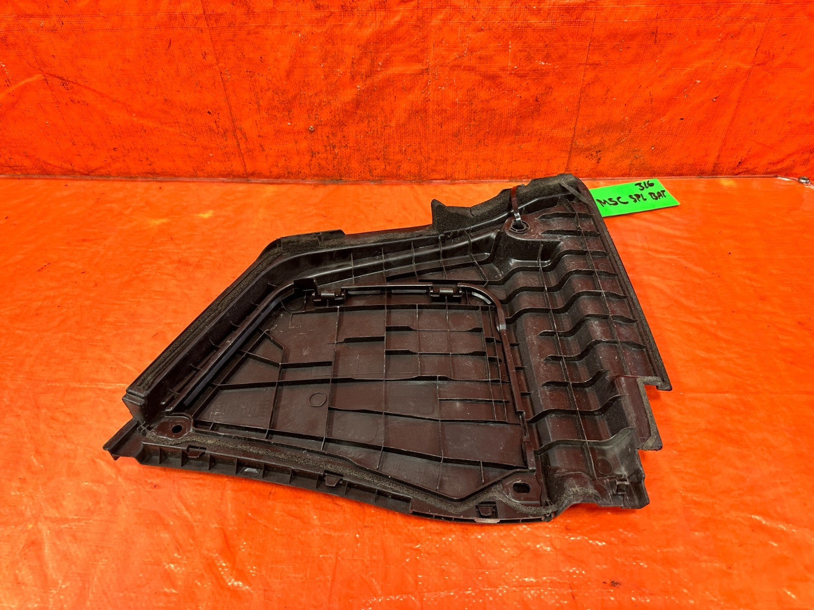 14 20 INFINITI Q50   BRAKE FLUID COVER   OEM #3162