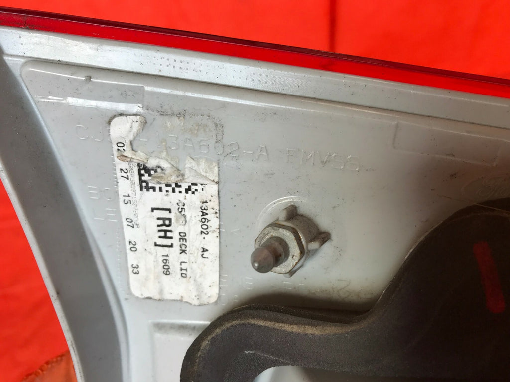 OEM 2014 2015 2016 FORD ESCAPE PASSENGER RIGHT INNER TAIL LIGHT LAMP 14 15 167
