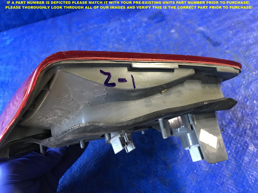 OEM 2001 2002 2003 HONDA CIVIC SEDAN PASSENGER RIGHT TAIL LIGHT4