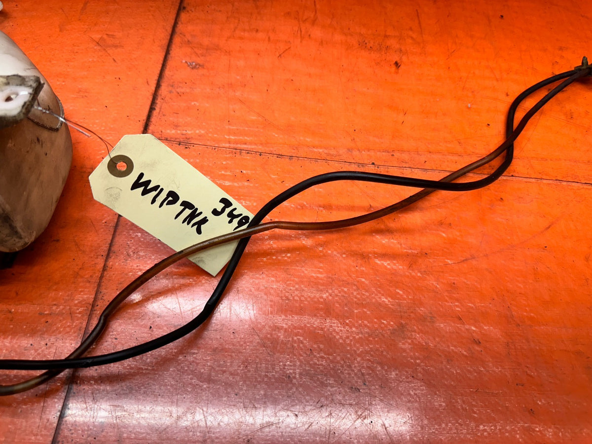 94-01 ACURA INTEGRA WINDSHIELD WASHER FLUID RESERVOIR TANK W/ PUMP OEM #3496