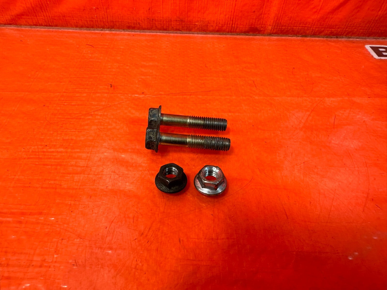 94 01 ACURA INTEGRA   B16 B17 B18 B20   THROTTLE BODY BOLTS   OEM FACTORY #2530