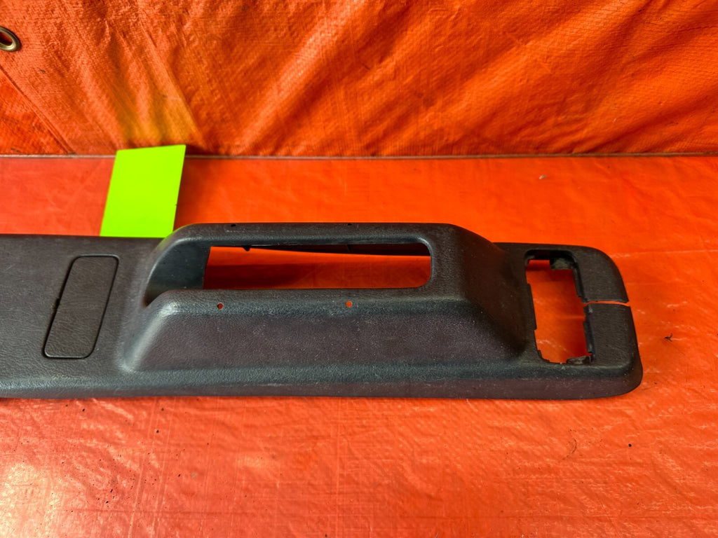 88 91 HONDA CRX   ARM REST DELETE PARKING BRAKE TRIM   BLUE COLOR   OEM #2439