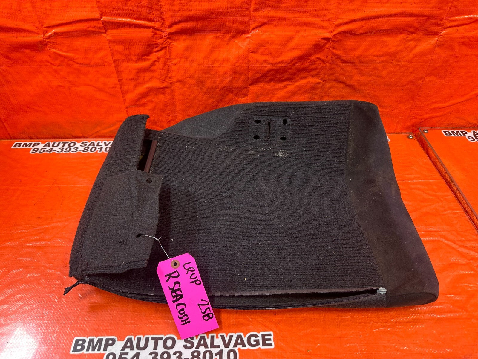 02 05 HONDA CIVIC SI EP3 DRIVER LEFT REAR UPPER SEAT SKIN WRAP COVER OEM 25810