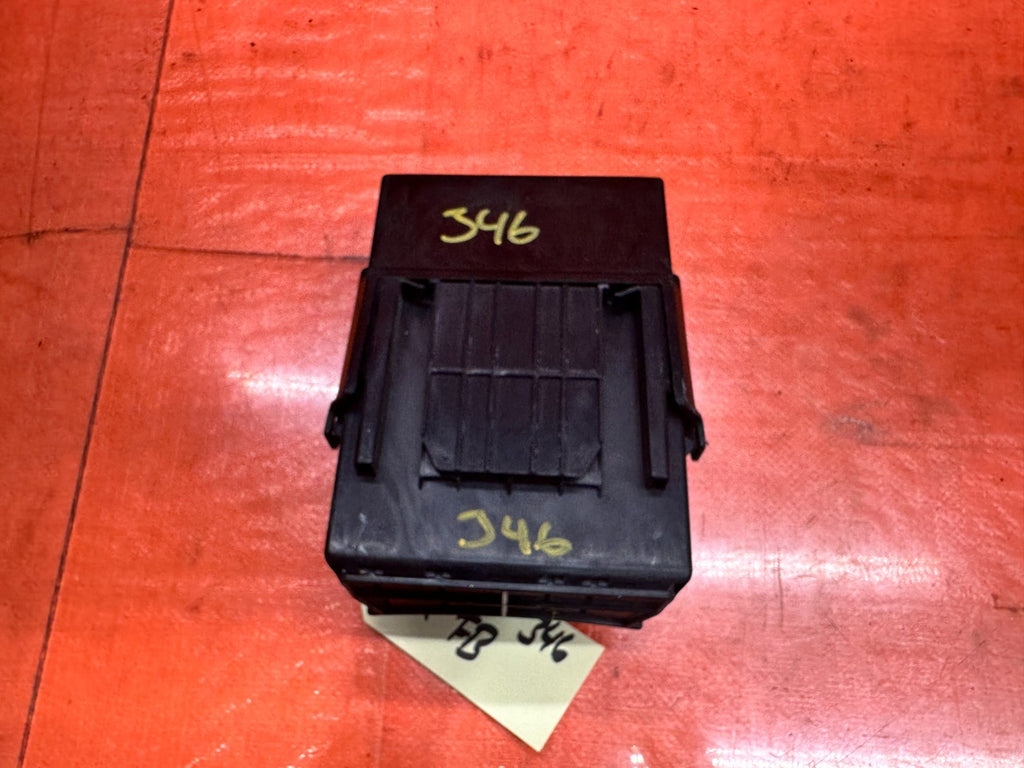 03-08 NISSAN 350Z 3.5L VQ35DE ENGINE BAY FUSE BOX RELAY BLOCK IPDM OEM #3467