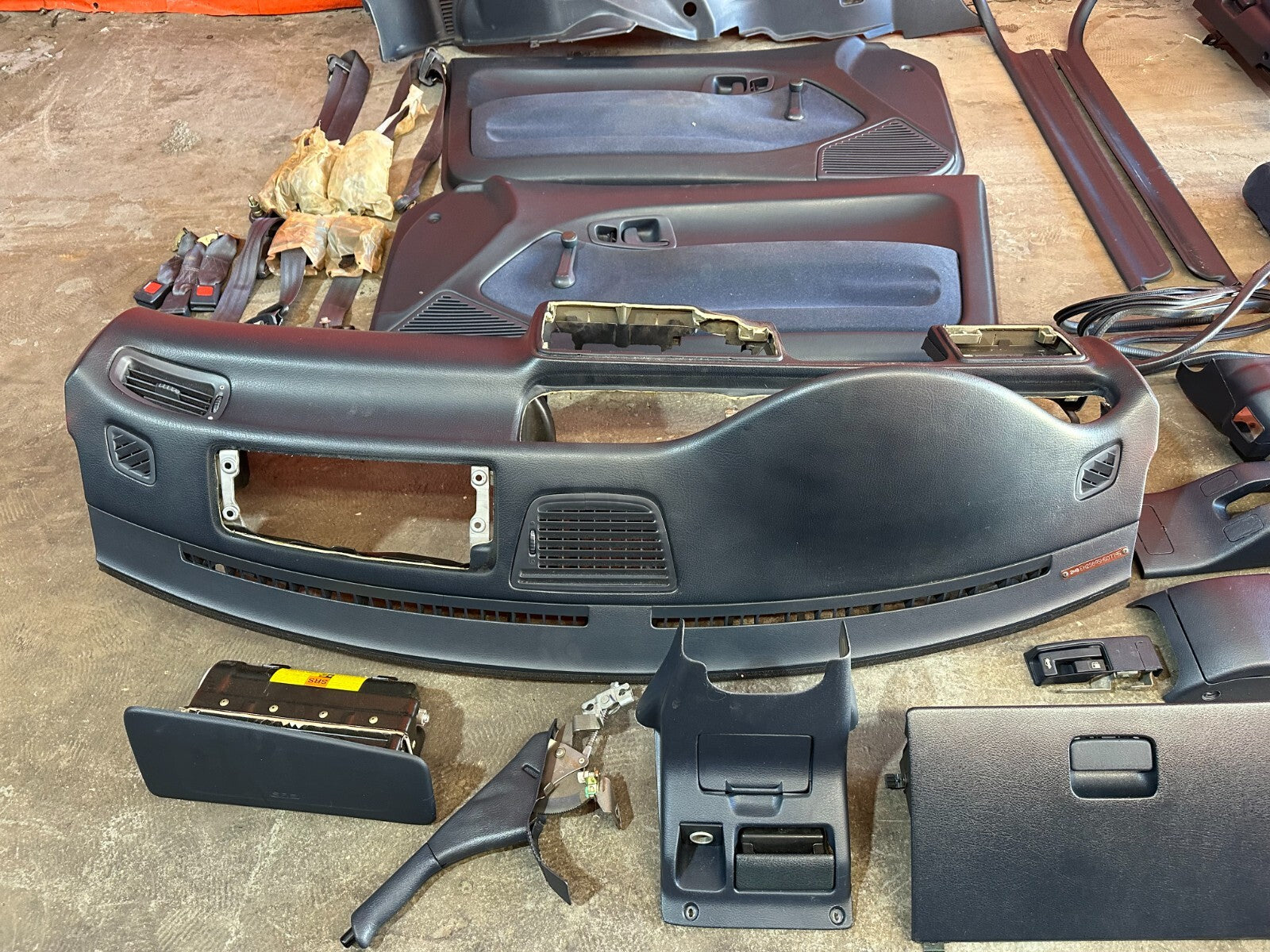 92 95 HONDA CIVIC HATCHBACK EG BLUE INTERIOR CONVERSION SEATS DOOR PANELS DASH13