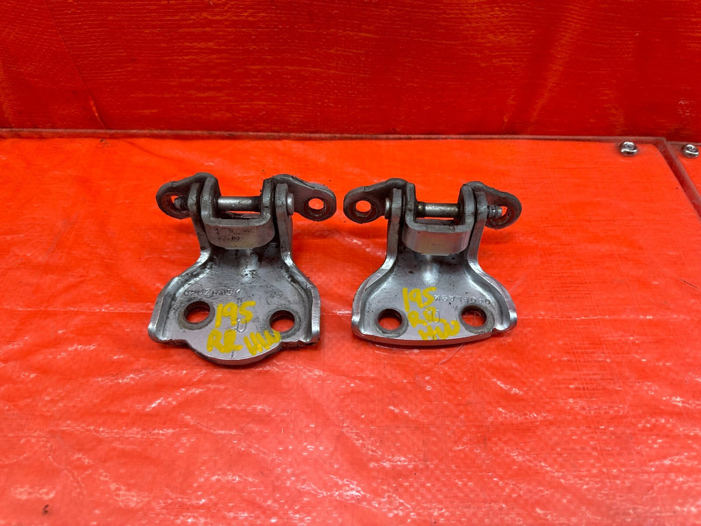 92 00 HONDA CIVIC SEDAN PASSENGER RIGHT REAR DOOR HINGE SET UPPER LOWER OEM #1950